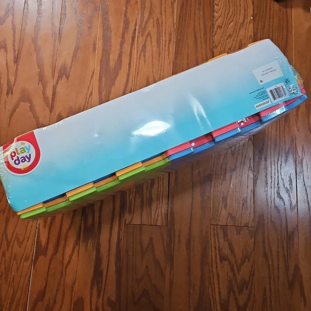 28 Piece Alphabet ABC Foam Playmat Learning Toy Spark Create Imagine - NEW